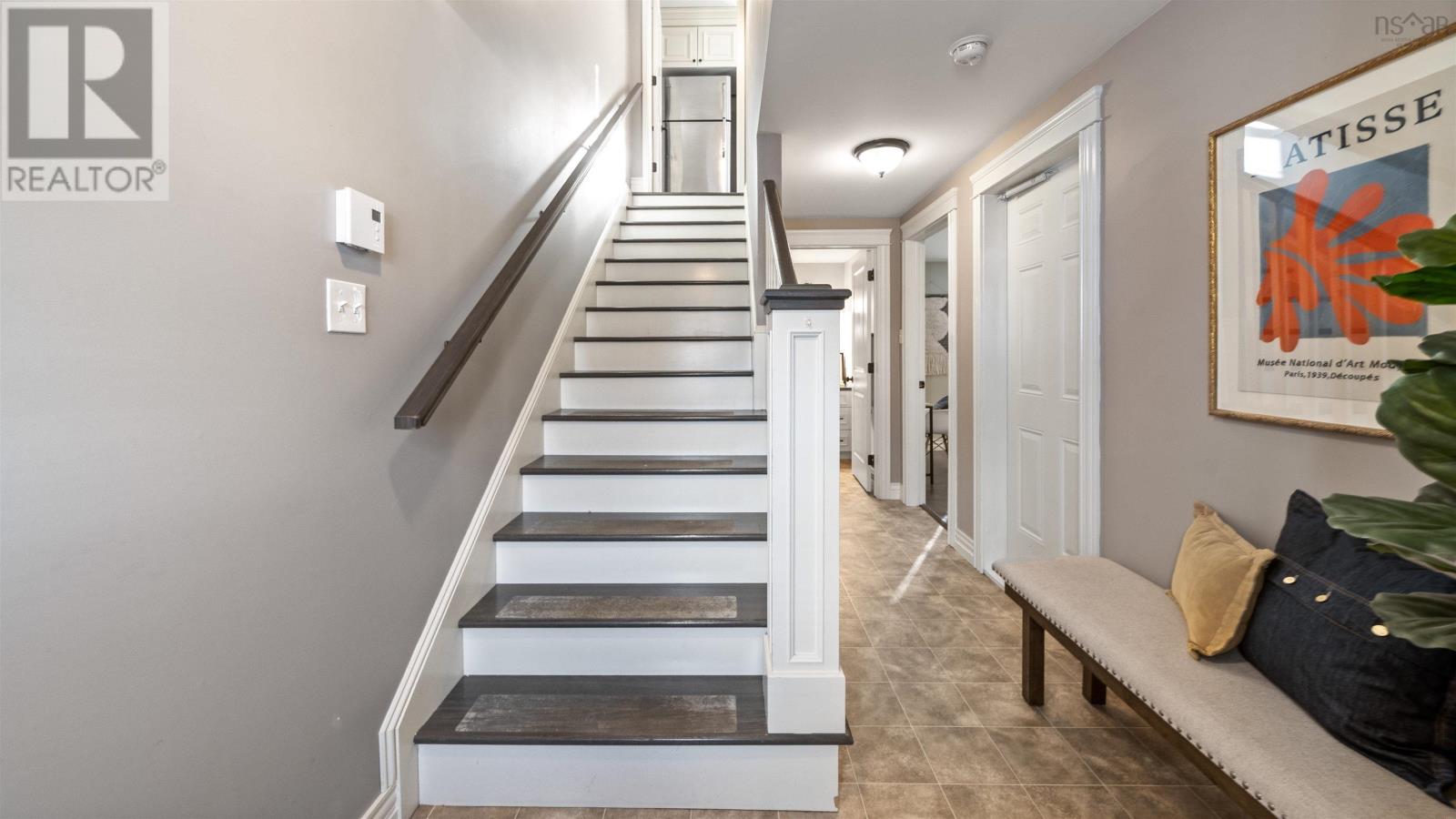 Property 26 of 44 of 113 Pleasant Street