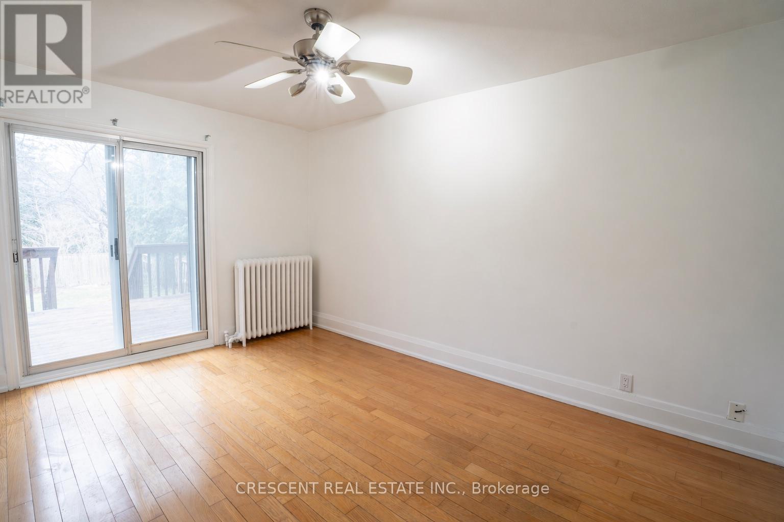 520 PRINCE EDWARD DRIVE N - 12