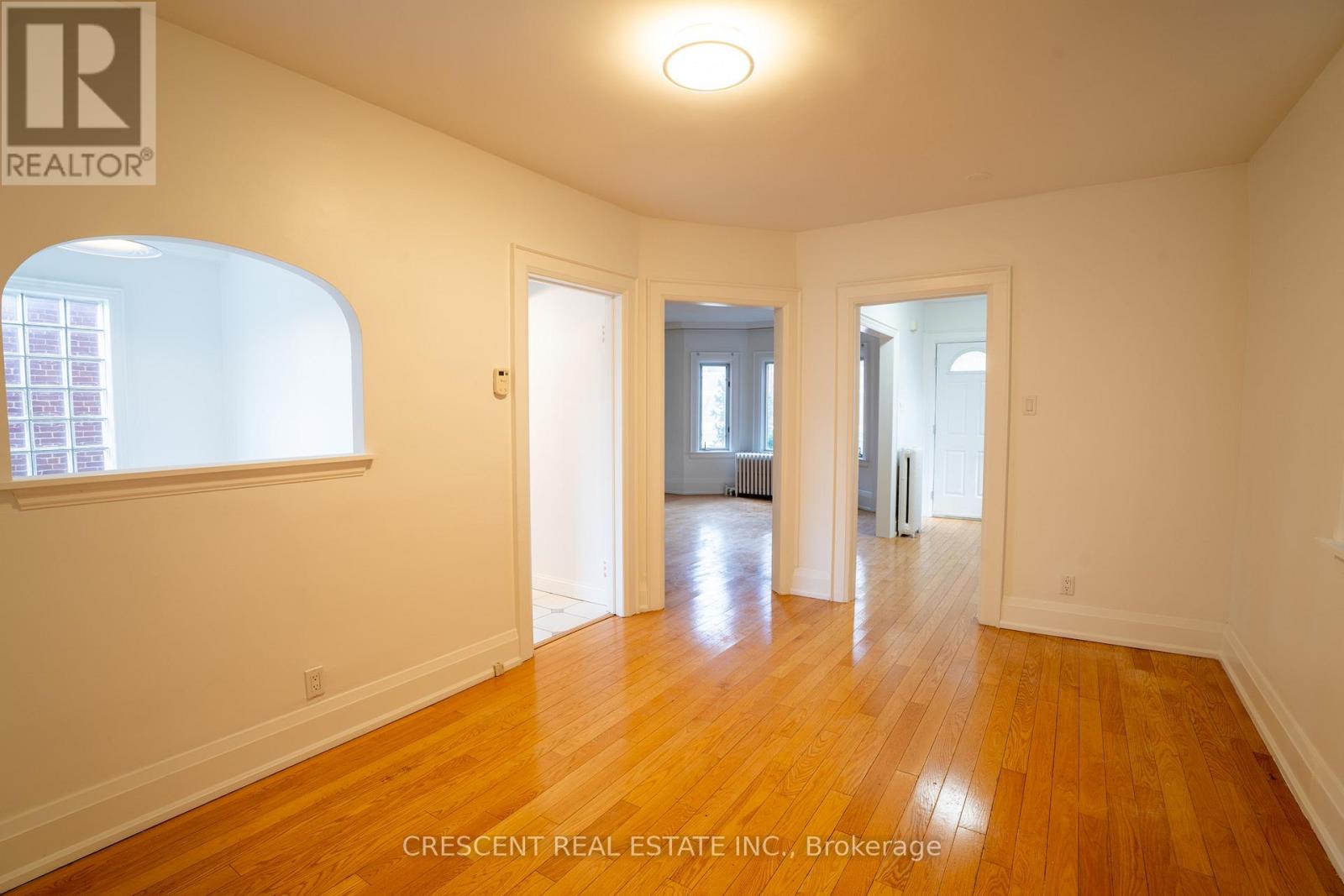 520 PRINCE EDWARD DRIVE N - 5