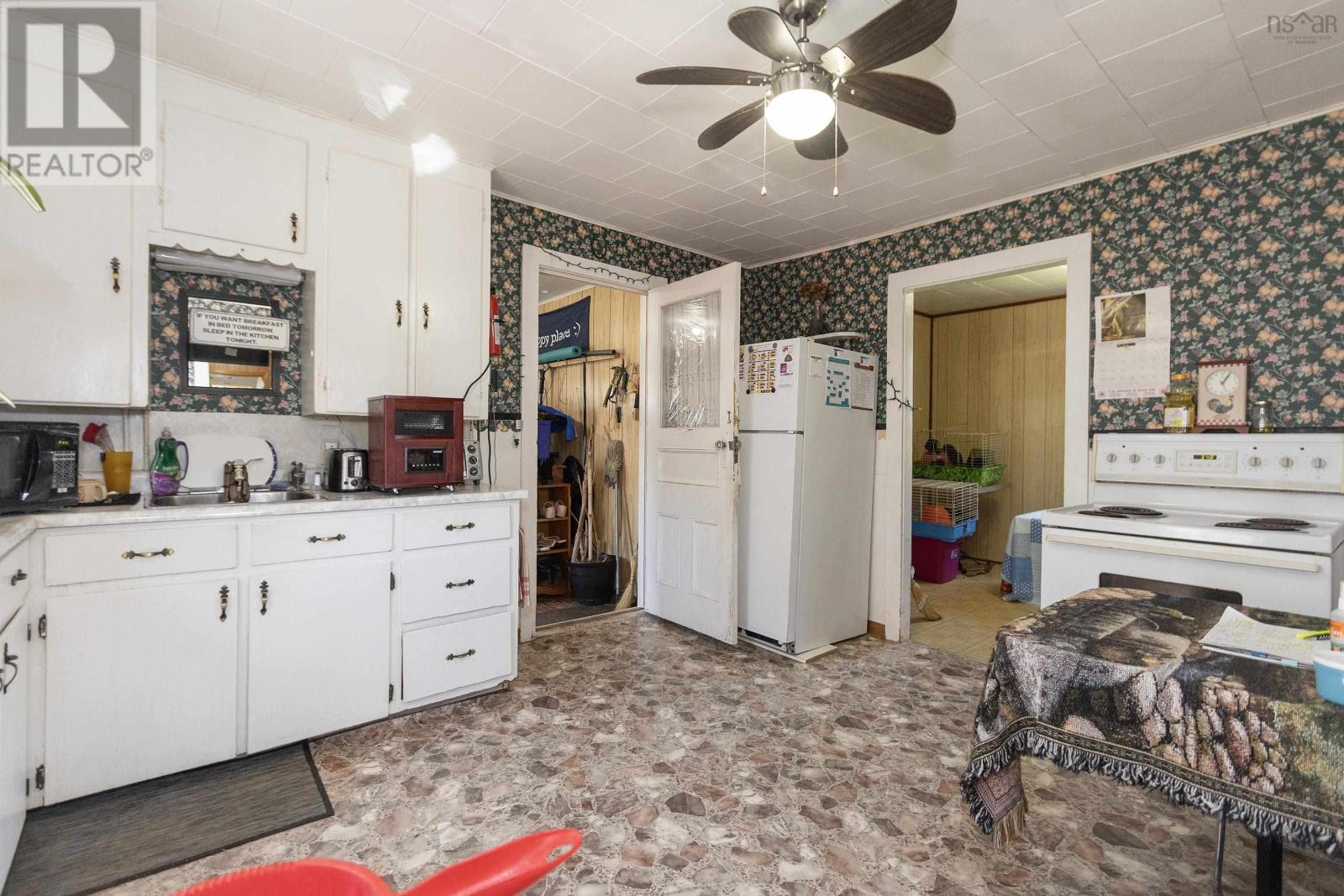 Property 12 of 29 of 41 Templar Street