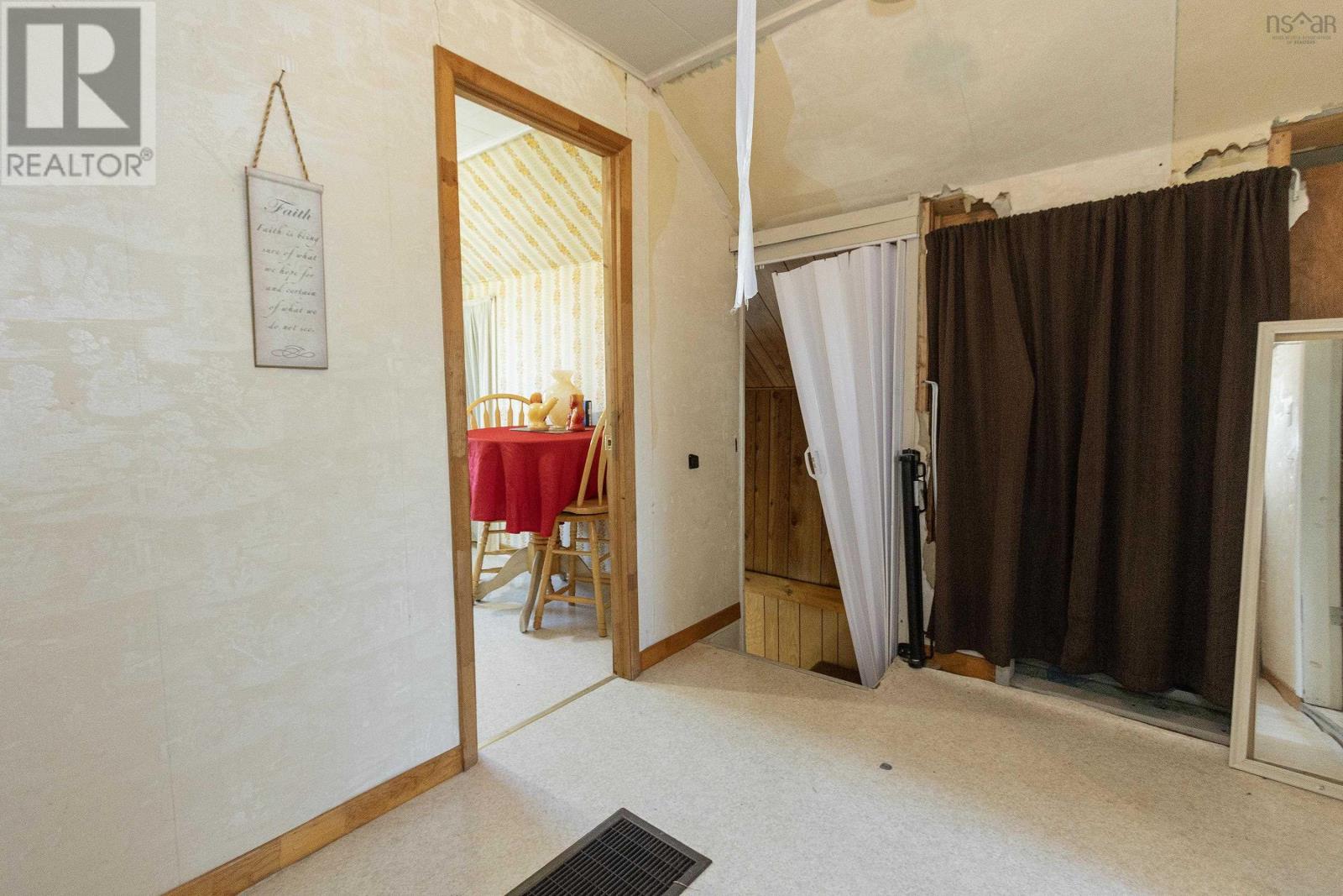 Property 27 of 29 of 41 Templar Street