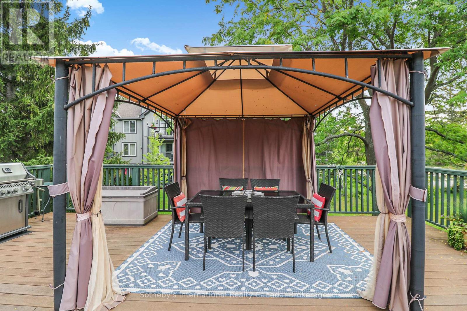 318 MARINERS WAY - 25