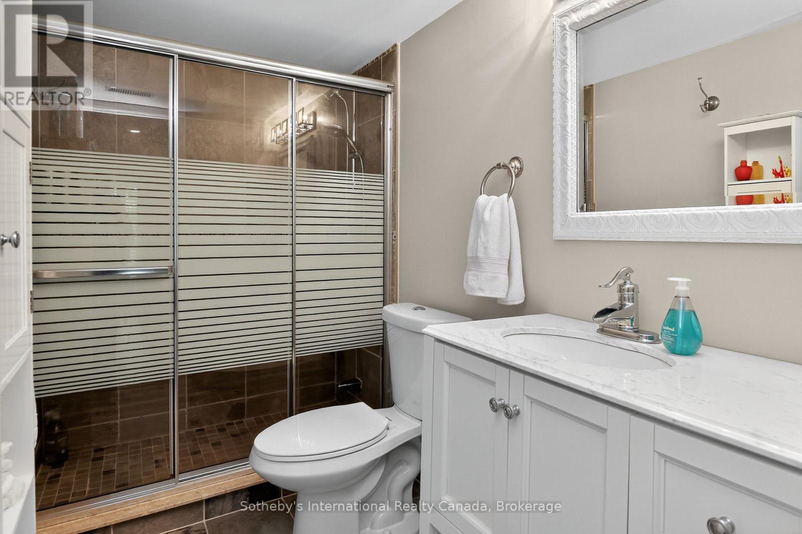 318 MARINERS WAY - 30