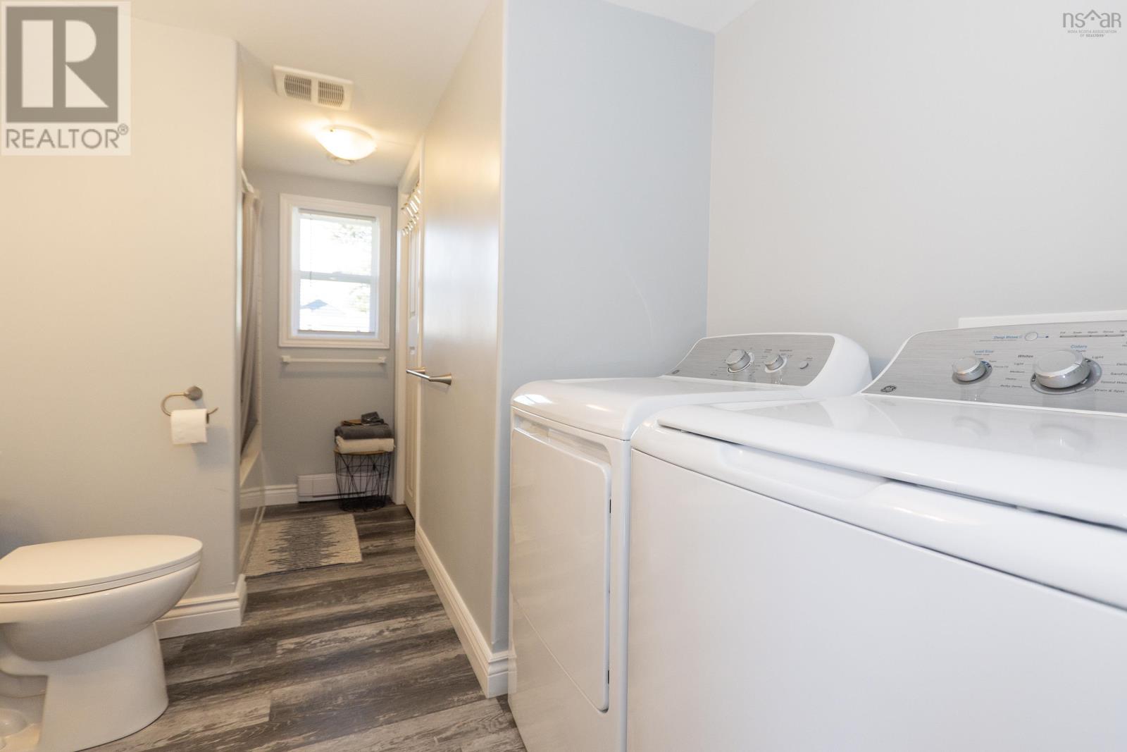 Property 17 of 27 of 193 Jackson Point Road