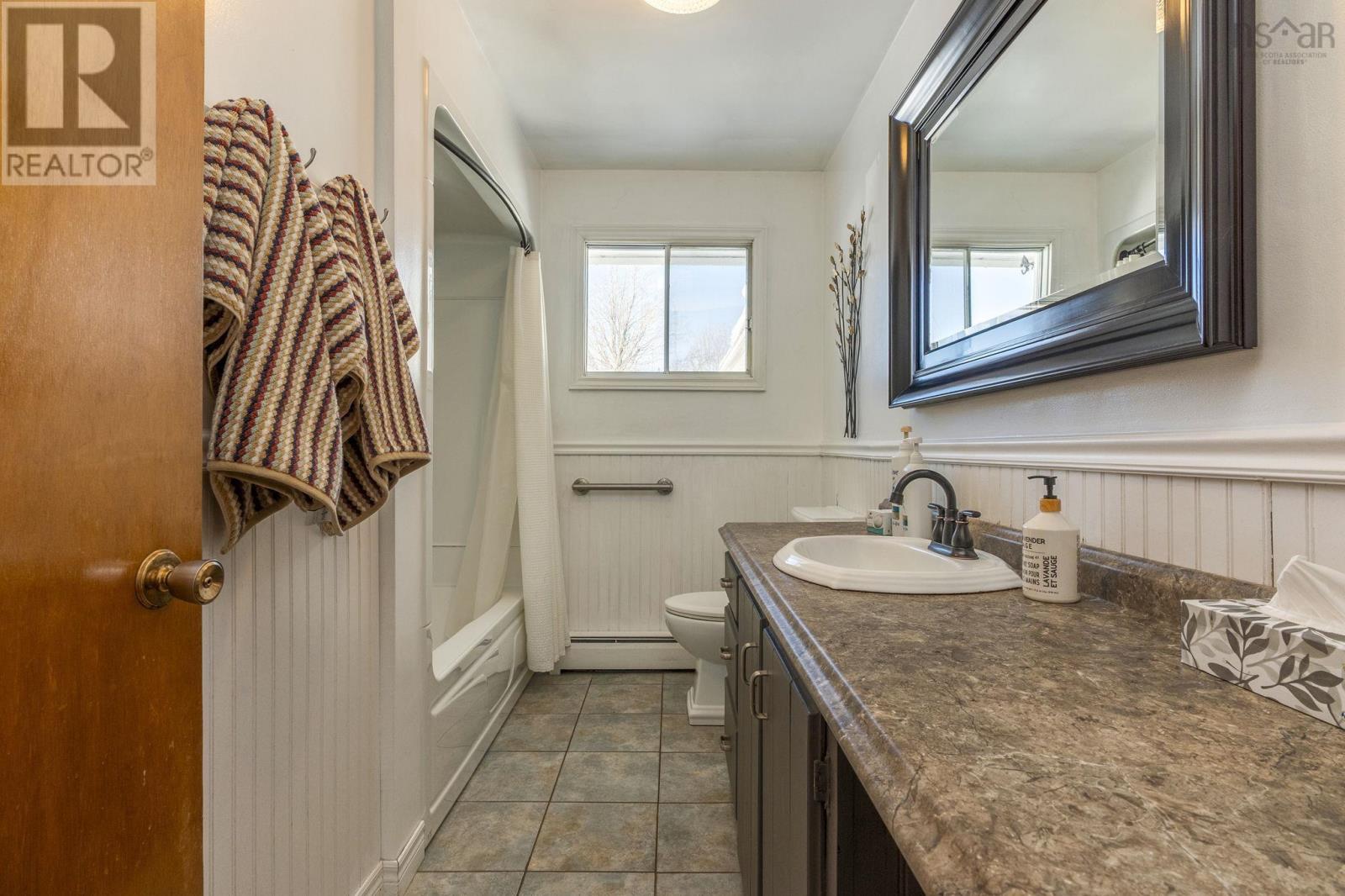 Property 24 of 50 of 8 Arabian Lane