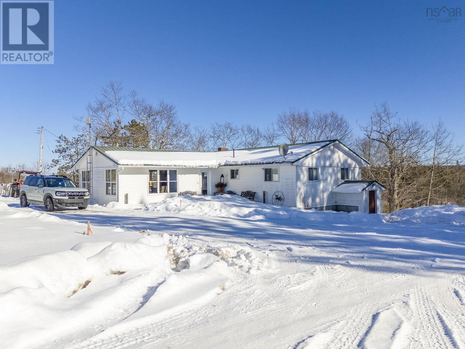 Property photo of 8 Arabian Lane