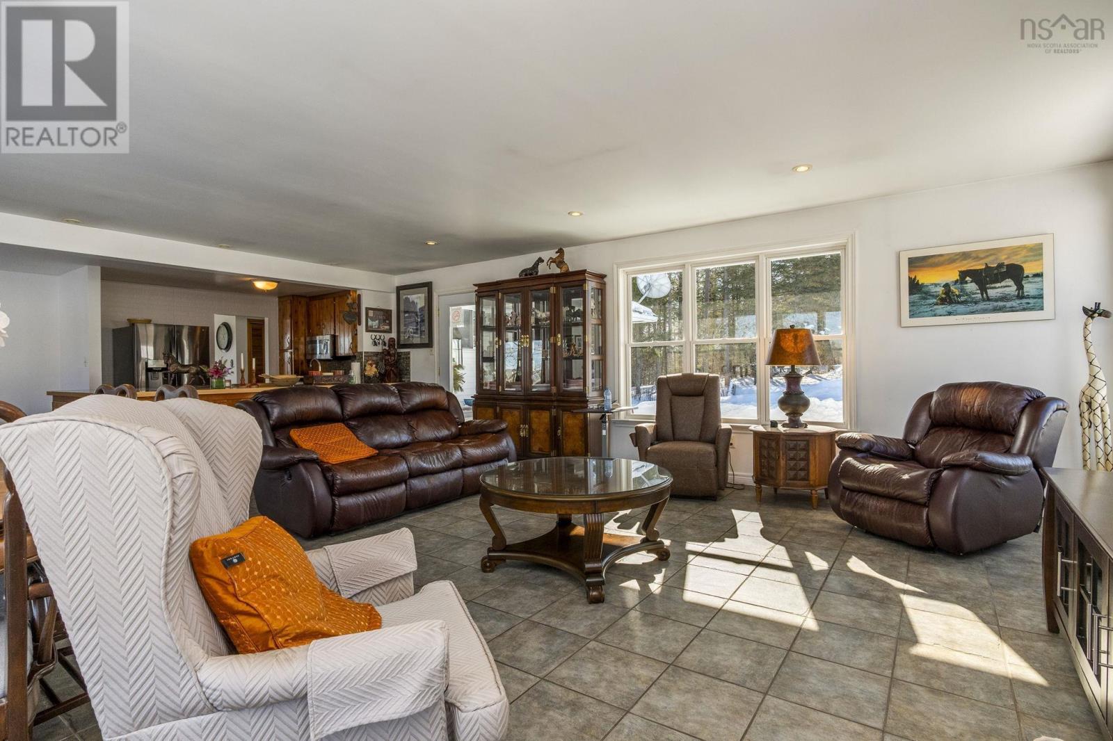 Property 10 of 50 of 8 Arabian Lane