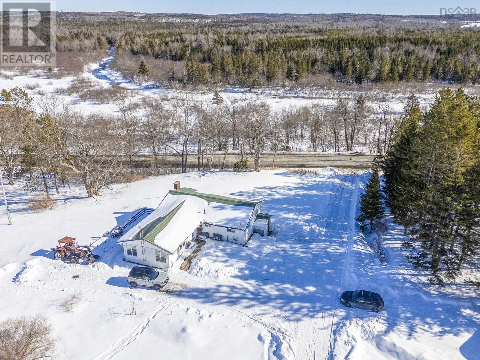 Property 2 of 50 of 8 Arabian Lane