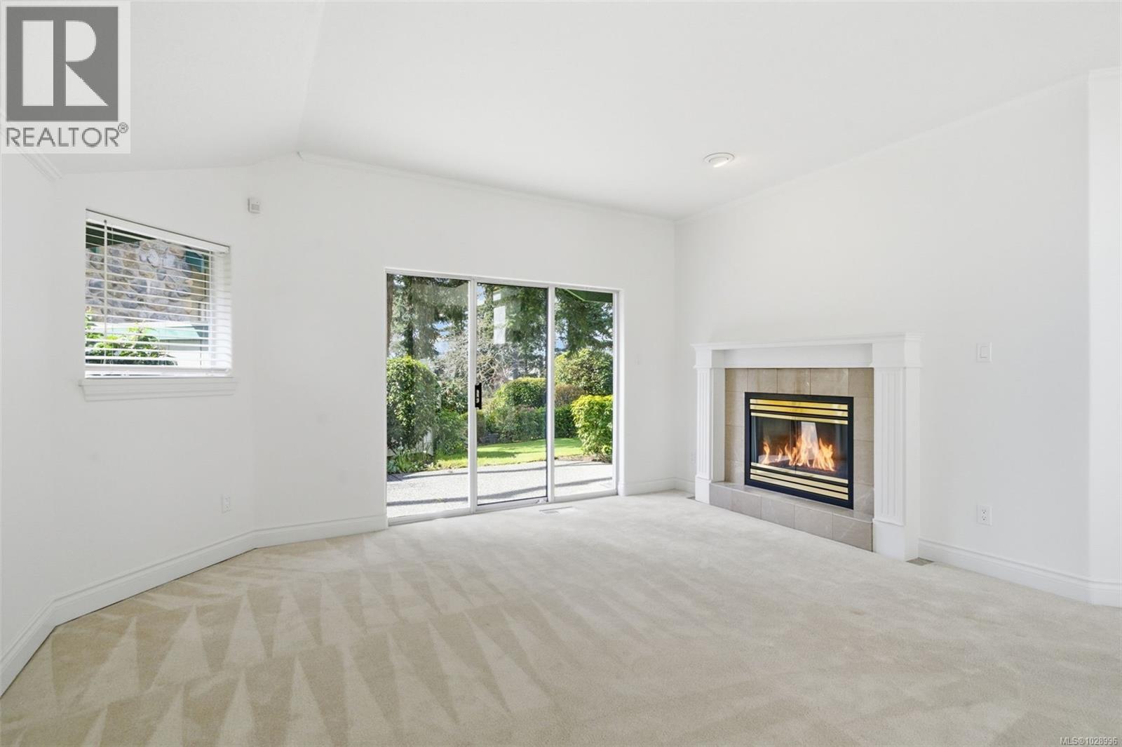 7 520 Marsett Place, Saanich