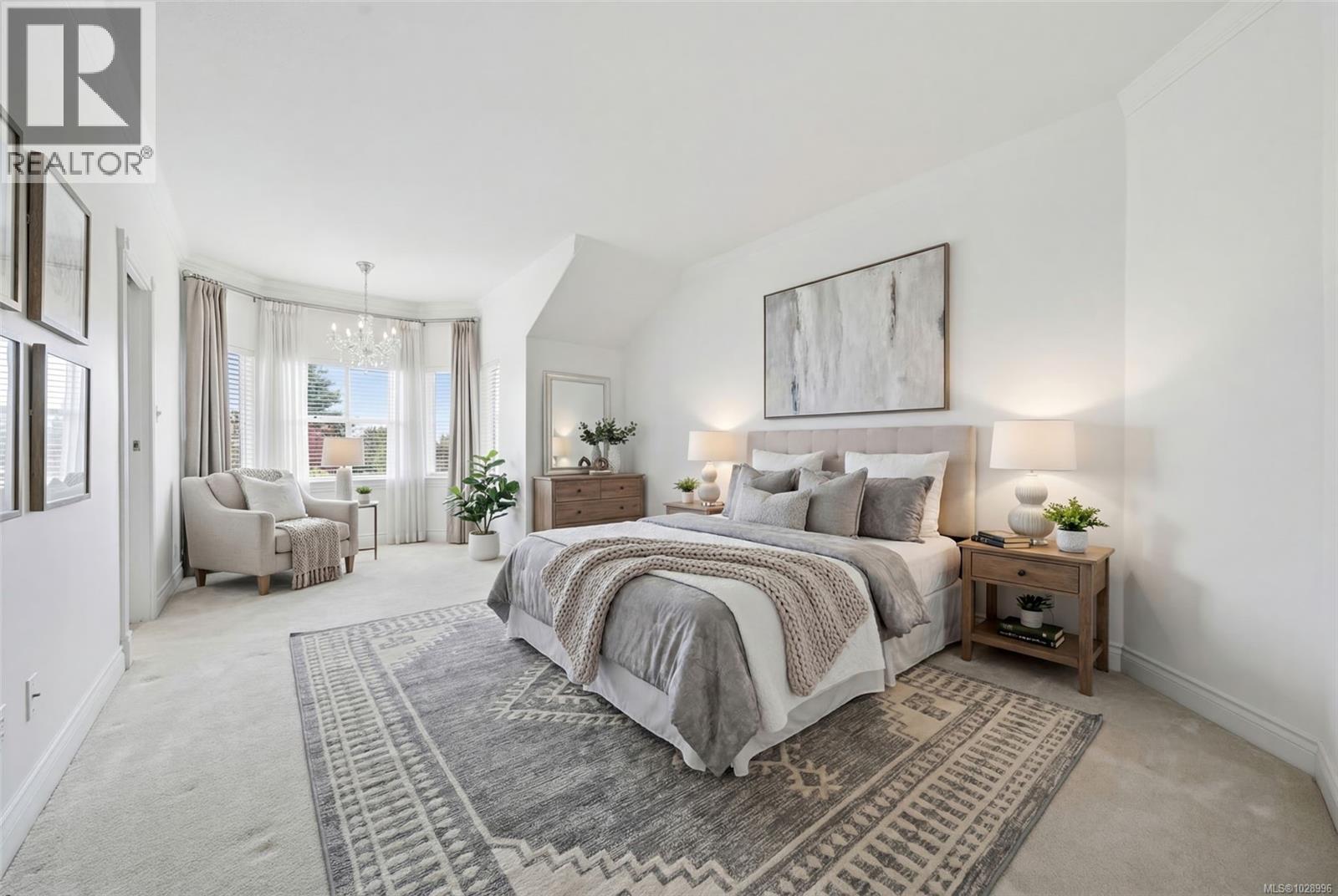 7 520 Marsett Place, Saanich