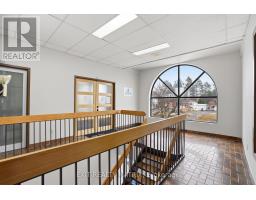 201 - 444 Mc Gill Street, Hawkesbury, ON K6A1R2 Photo 7