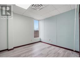 203 - 444 Mc Gill Street, Hawkesbury, ON K6A1R2 Photo 11