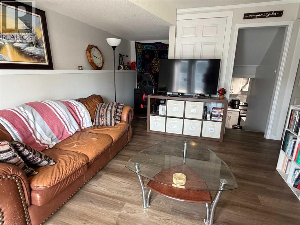 70 Peigan Court W - 20