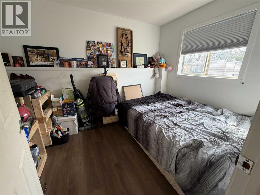 70 Peigan Court W - 25