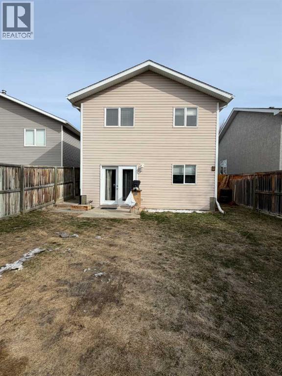 70 Peigan Court W - 19