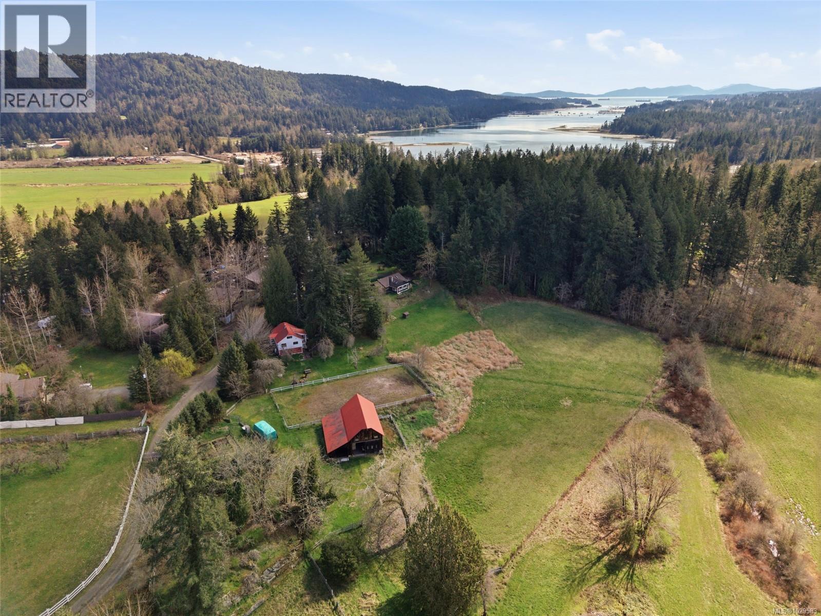 5430 Matson Rd, Ladysmith