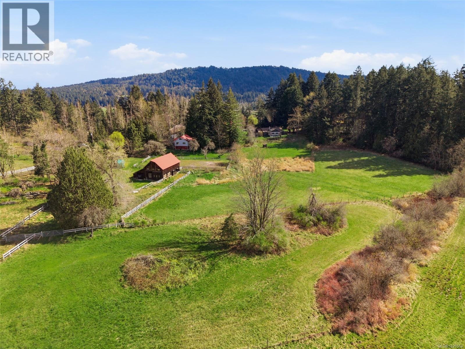 5430 Matson Rd, Ladysmith