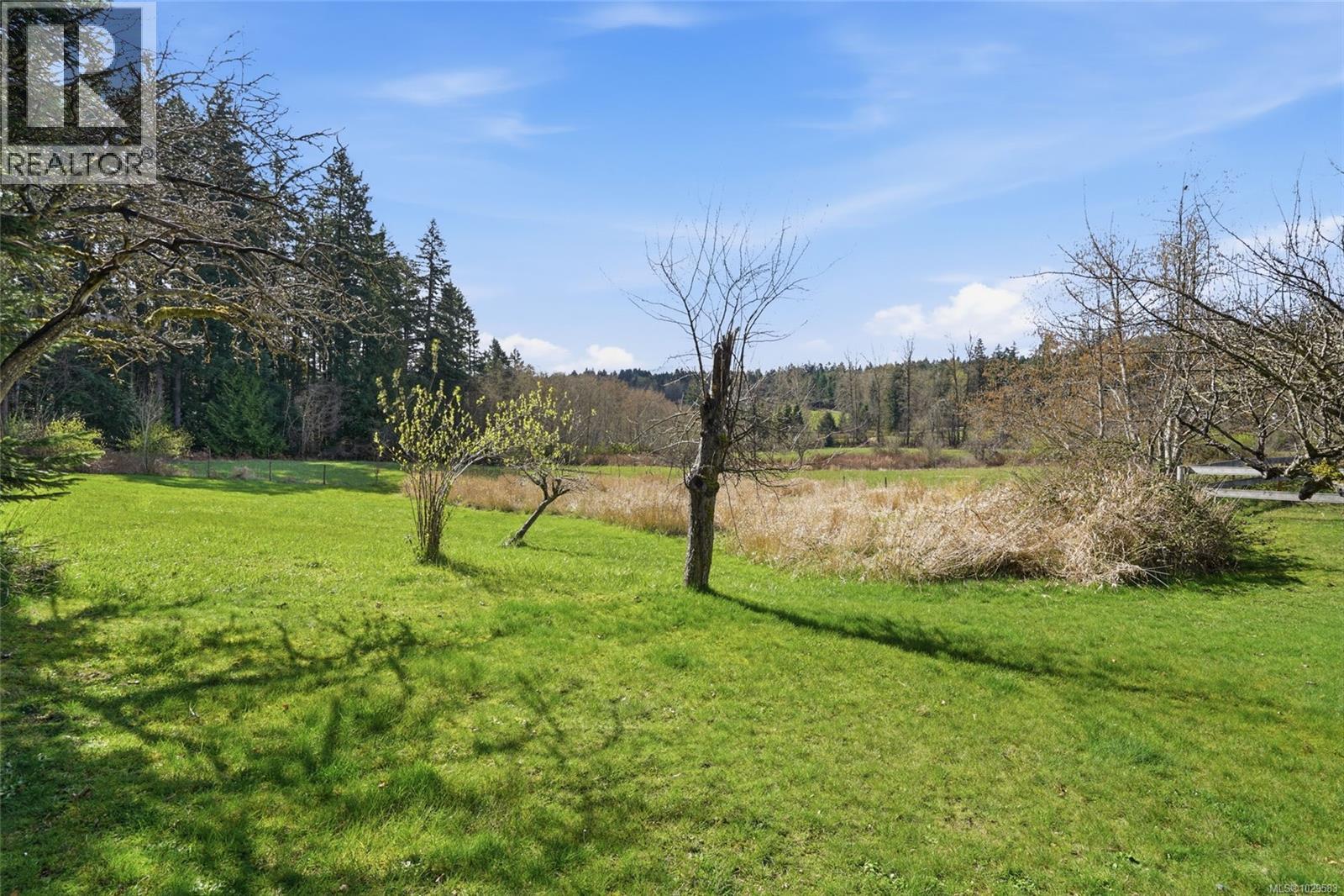 5430 Matson Rd, Ladysmith