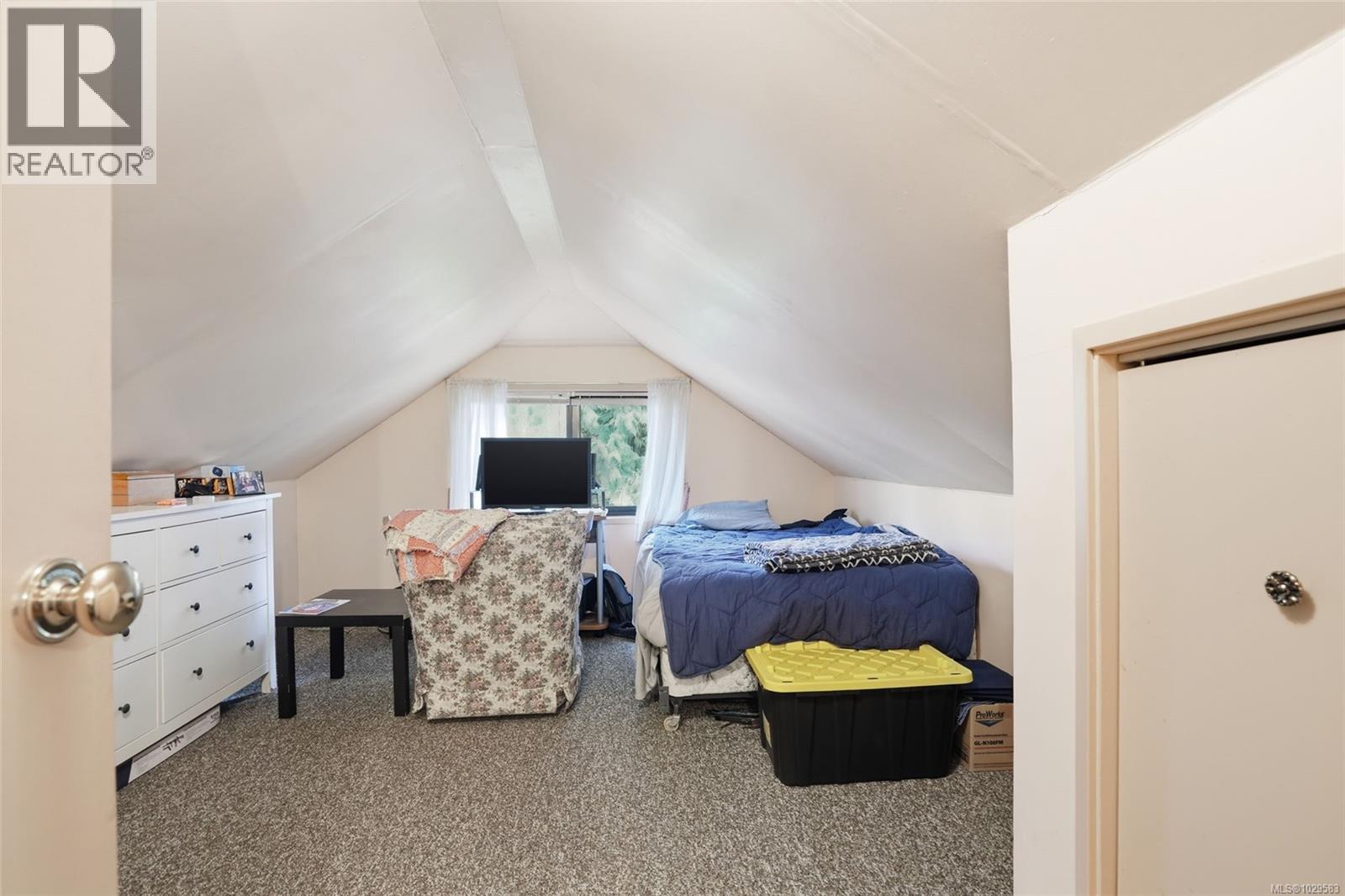 5430 Matson Rd, Ladysmith