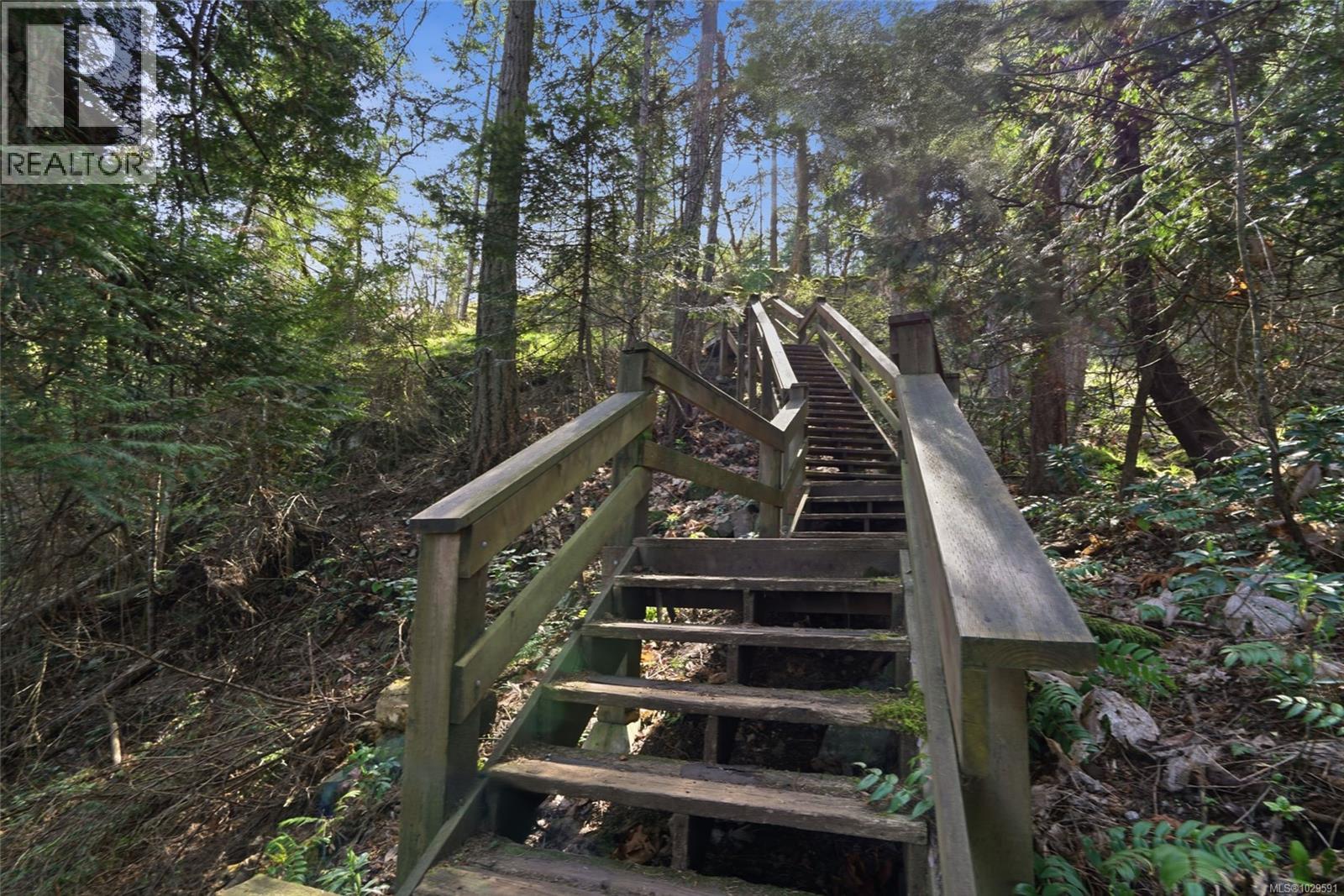 4800 MCGUFFIE RD - 28