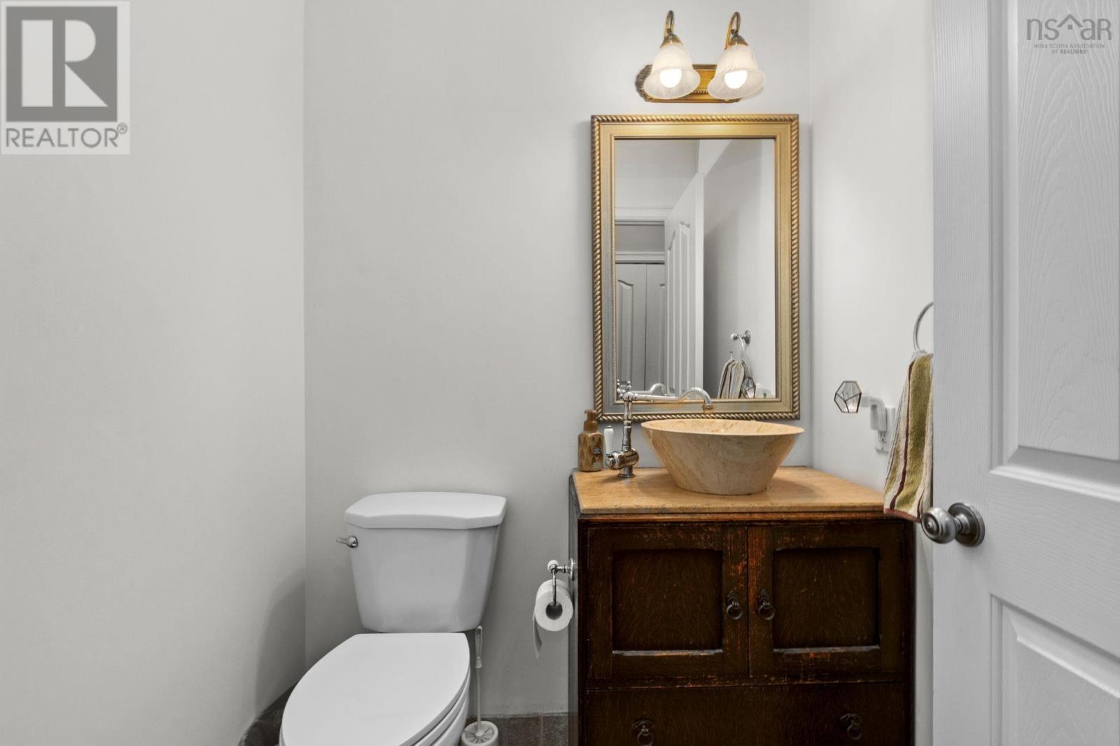 Property 25 of 44 of 152 Briancrest Road