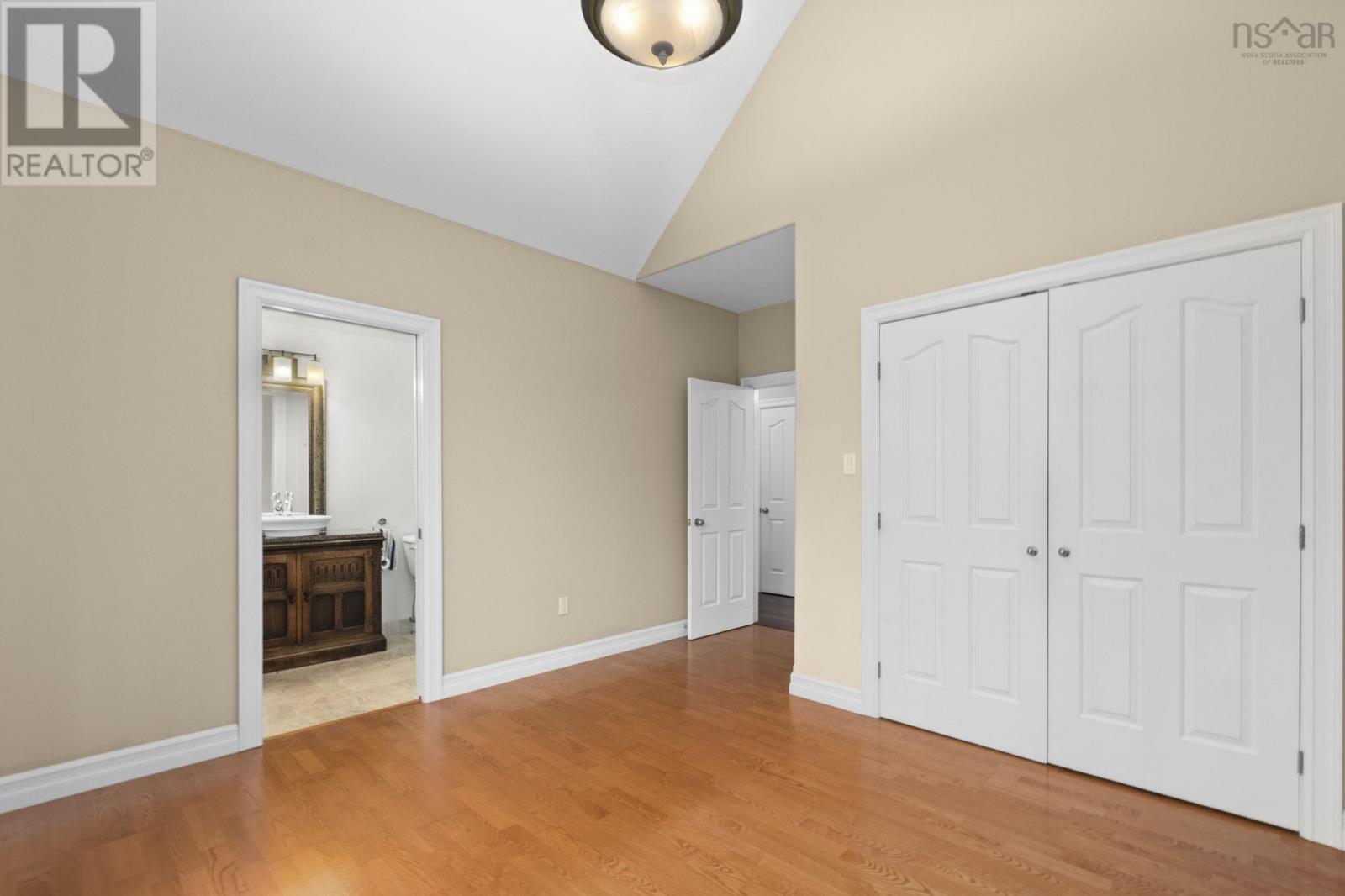 Property 19 of 44 of 152 Briancrest Road