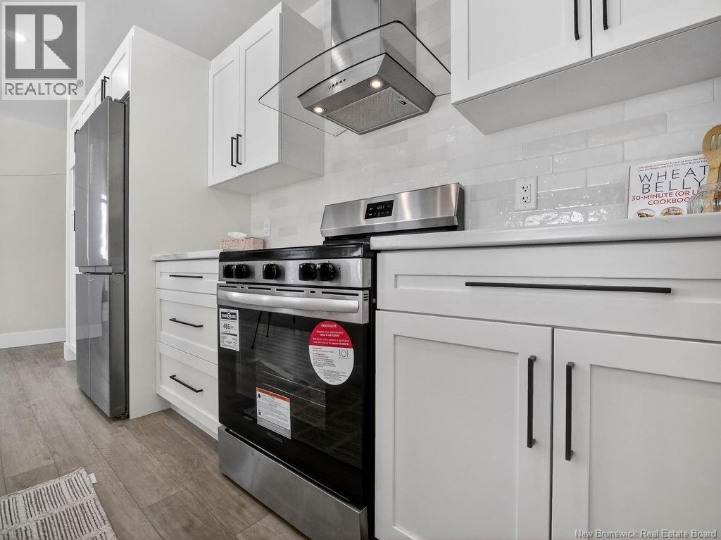 88 MacIntosh Boulevard - 18