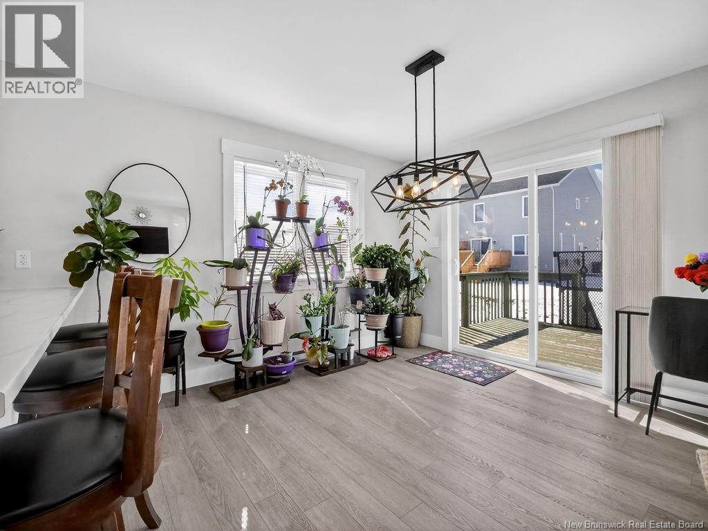 88 MacIntosh Boulevard - 12