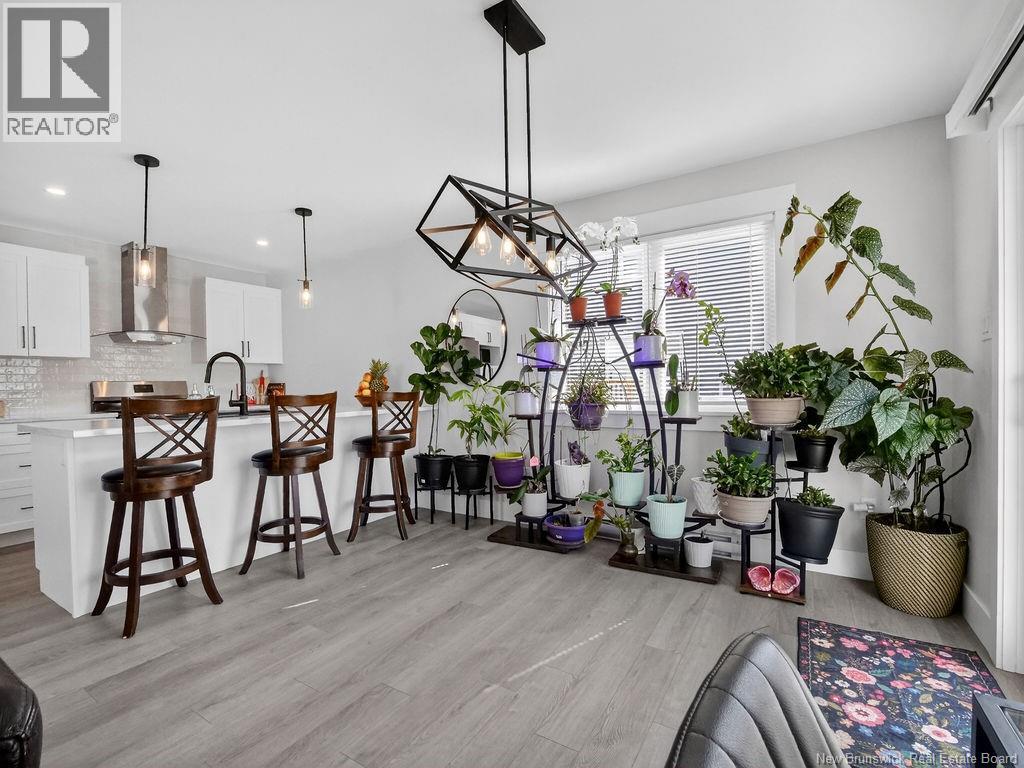 88 MacIntosh Boulevard - 13