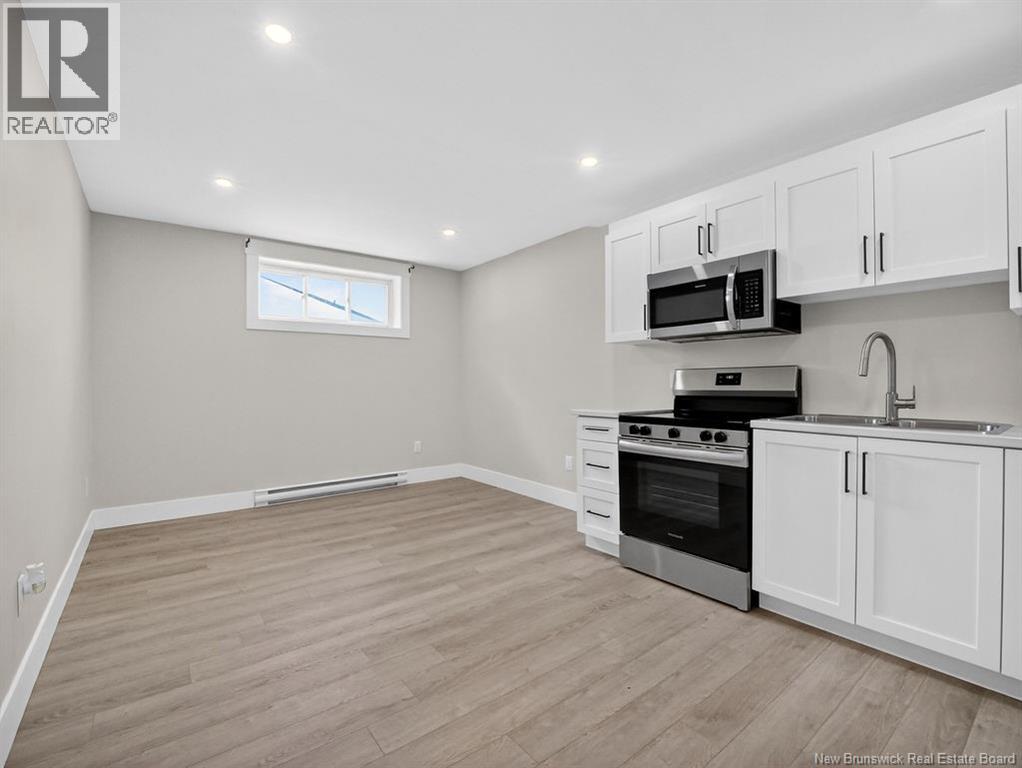 88 MacIntosh Boulevard - 35