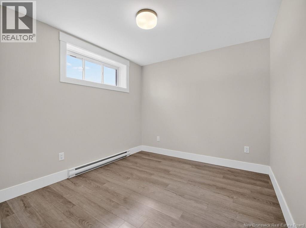 88 MacIntosh Boulevard - 39
