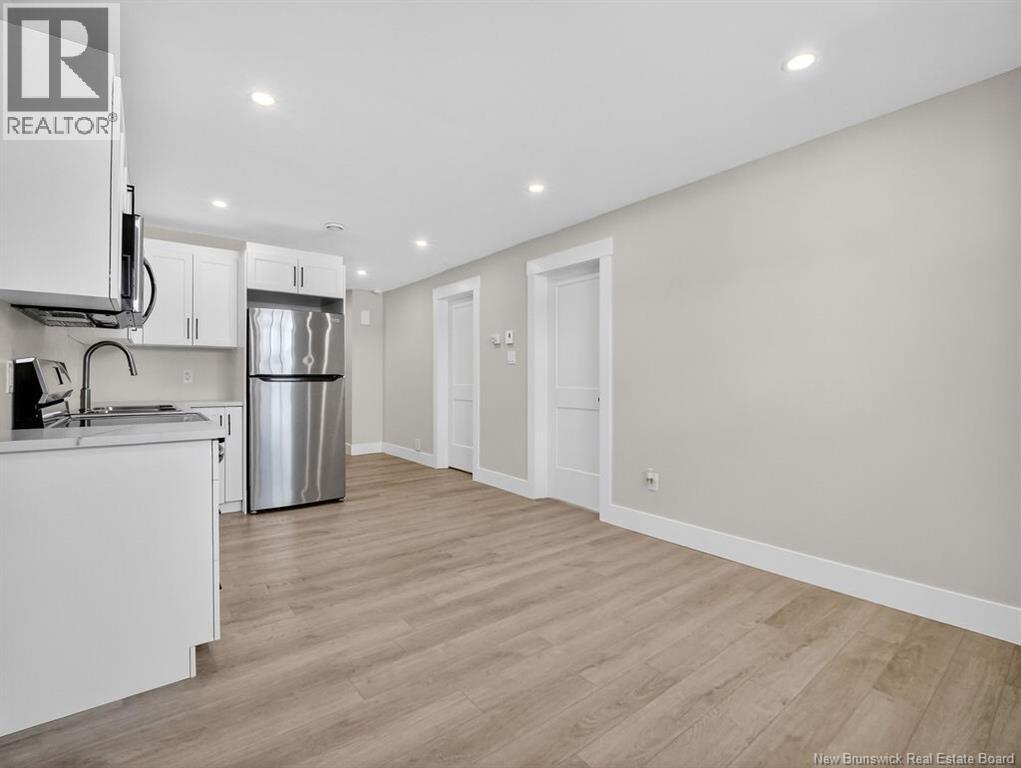 88 MacIntosh Boulevard - 36