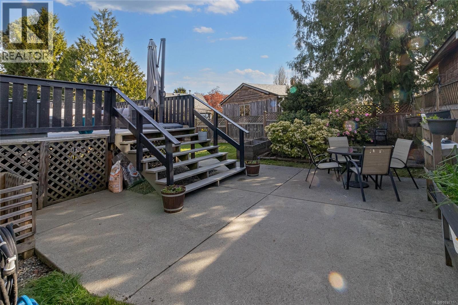 815 HEREWARD RD - 26