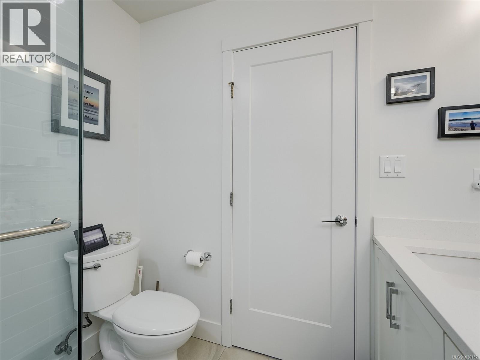 12 370 Latoria Blvd, Colwood