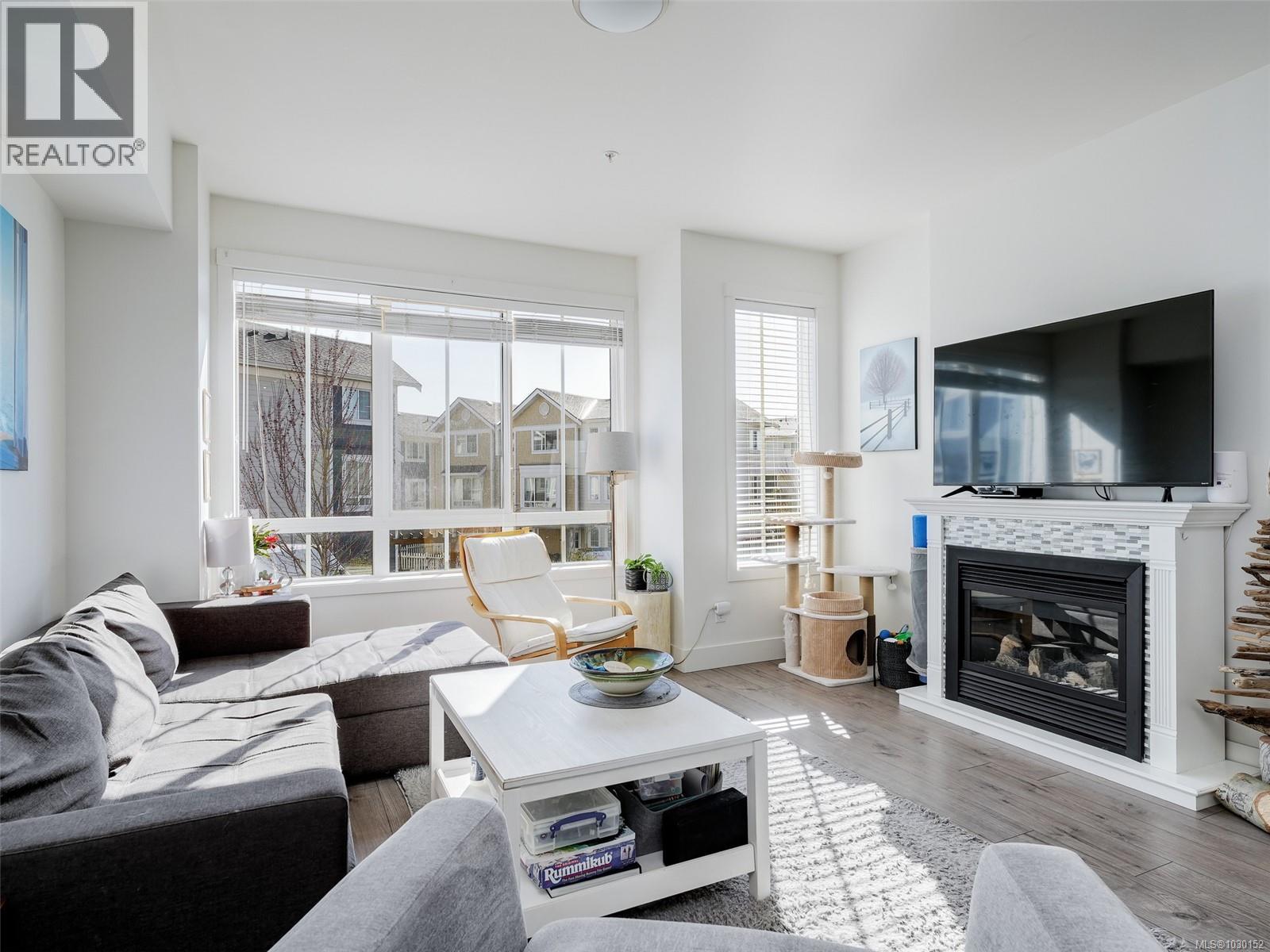 12 370 Latoria Blvd, Colwood