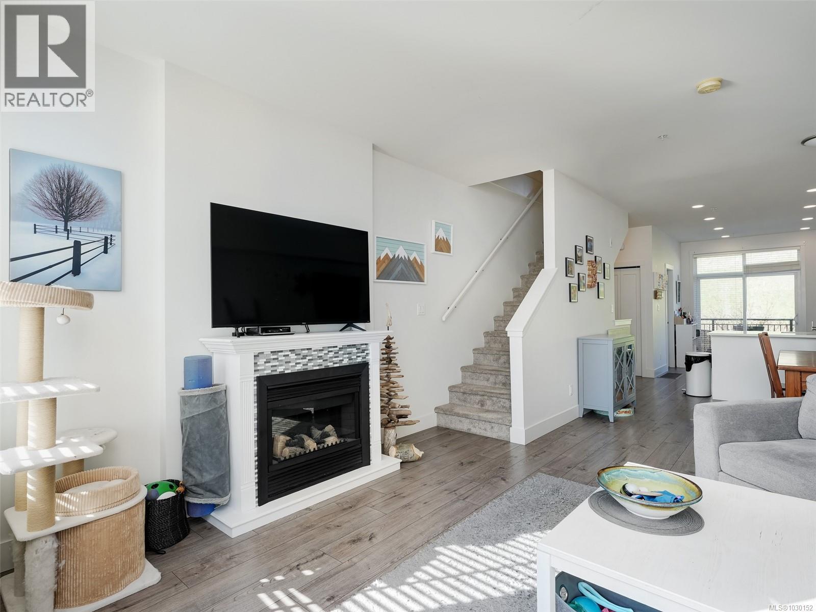 12 370 Latoria Blvd, Colwood