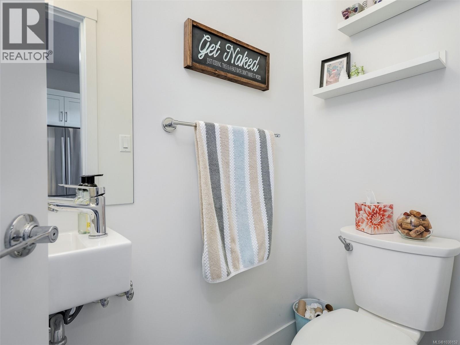 12 370 Latoria Blvd, Colwood