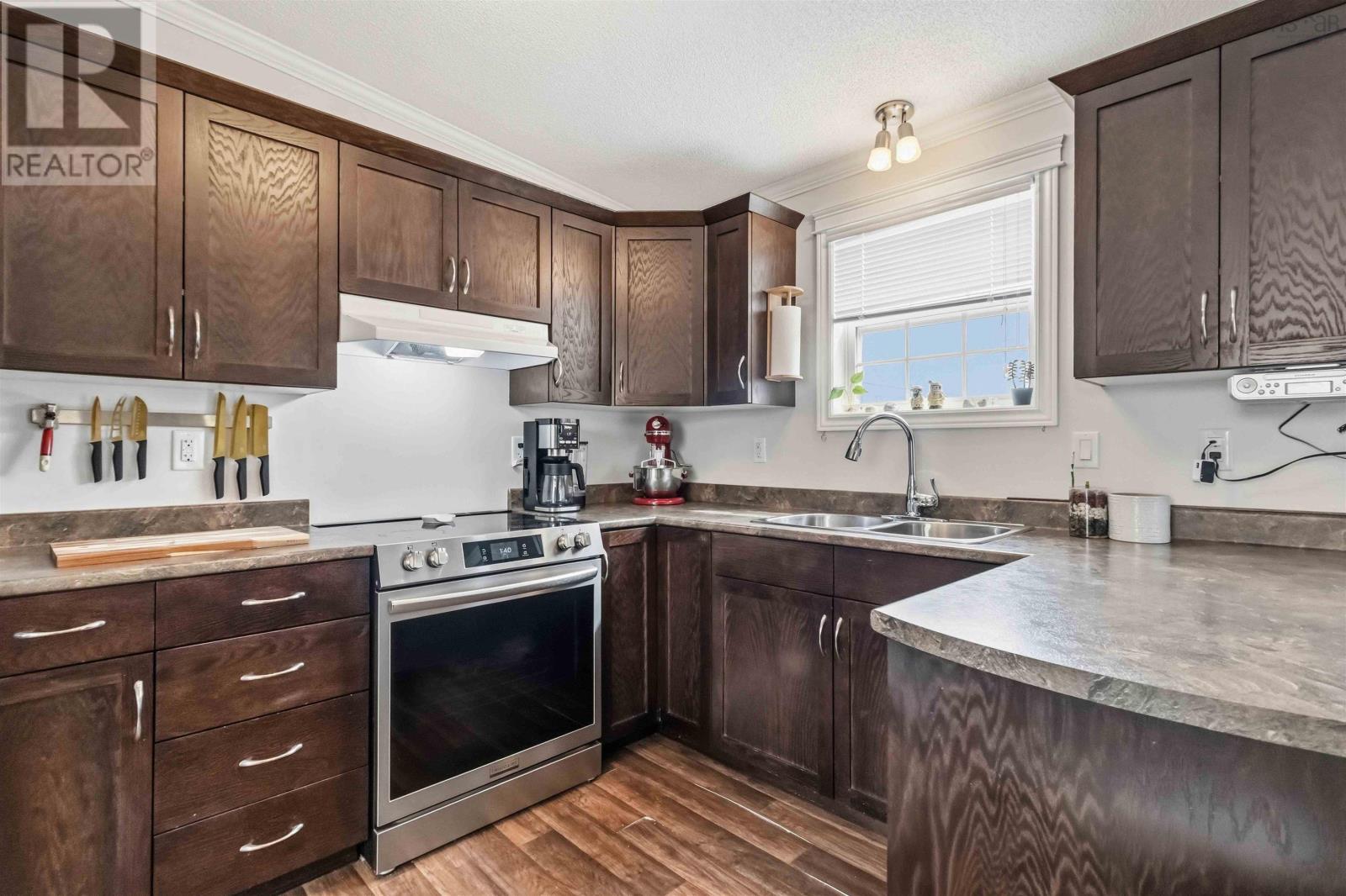 Property 10 of 31 of 29 Sea Glass Drive