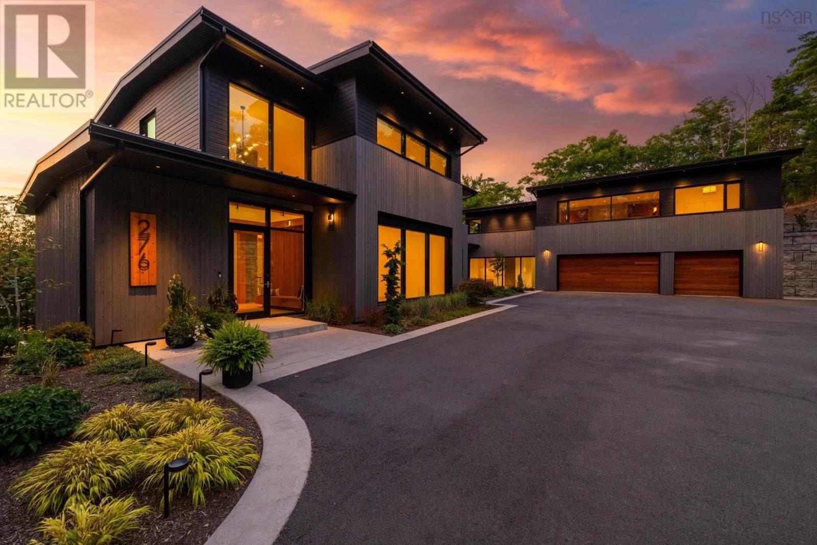 Property 2 of 49 of 276 Sunnylea Road