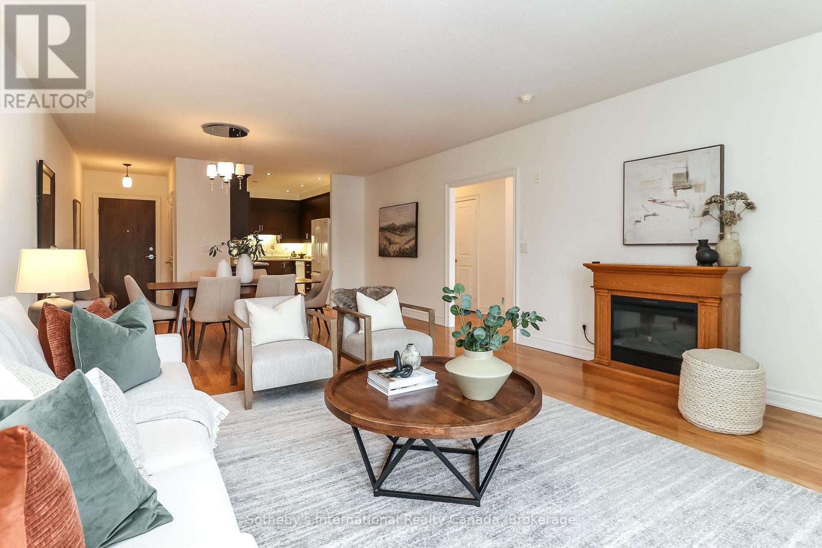 #308 25 BEAVER STREET S - 18