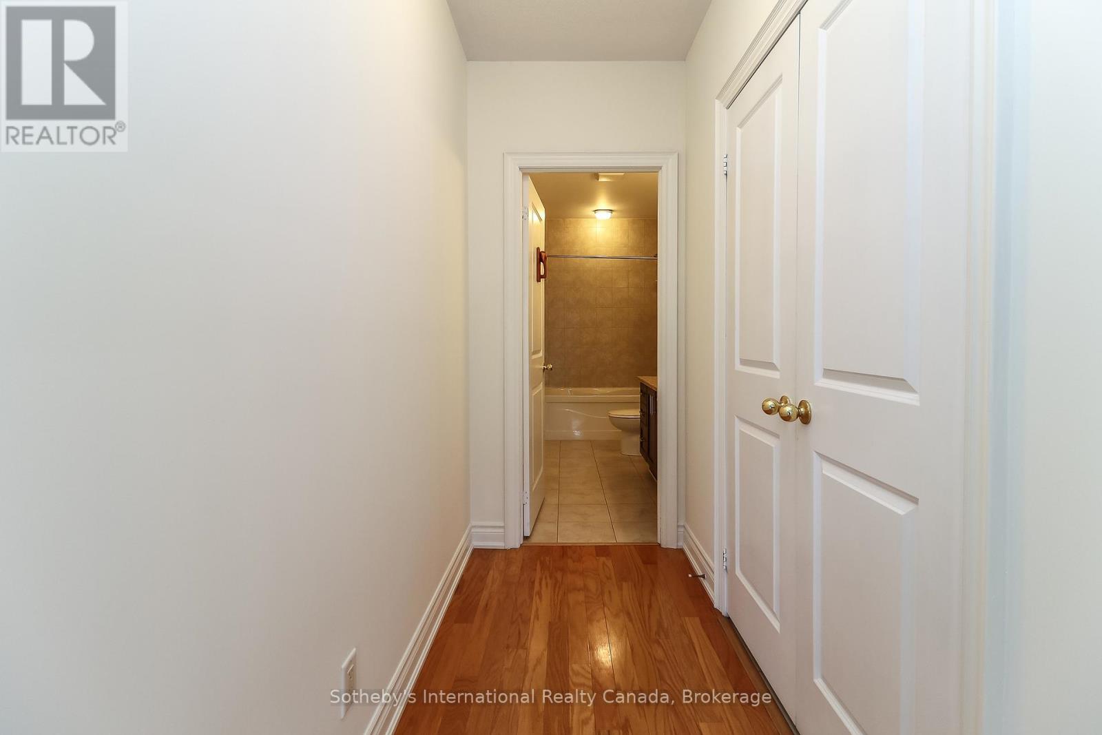#308 25 BEAVER STREET S - 31