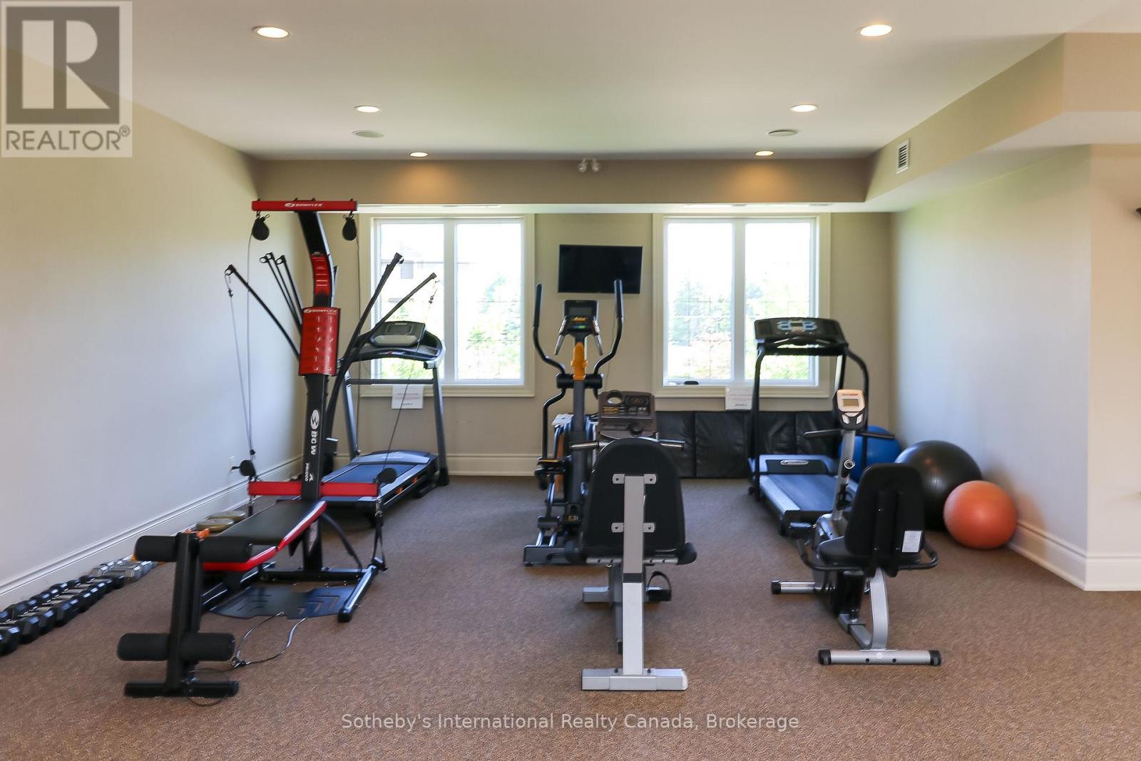 #308 25 BEAVER STREET S - 40