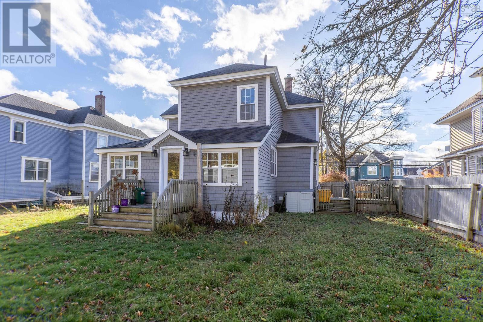 Property 47 of 50 of 124 Church Street