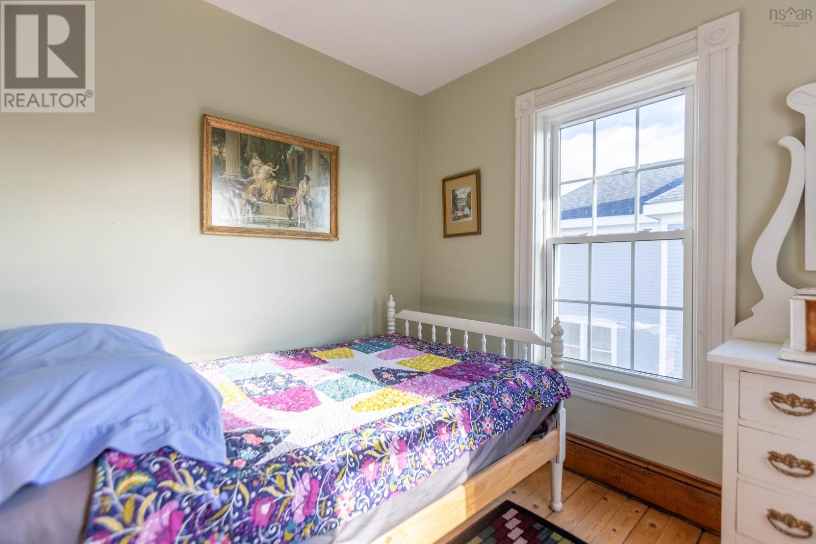 Property 8 of 50 of 124 Church Street