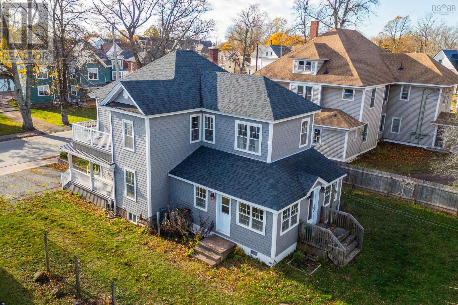 Property 49 of 50 of 124 Church Street