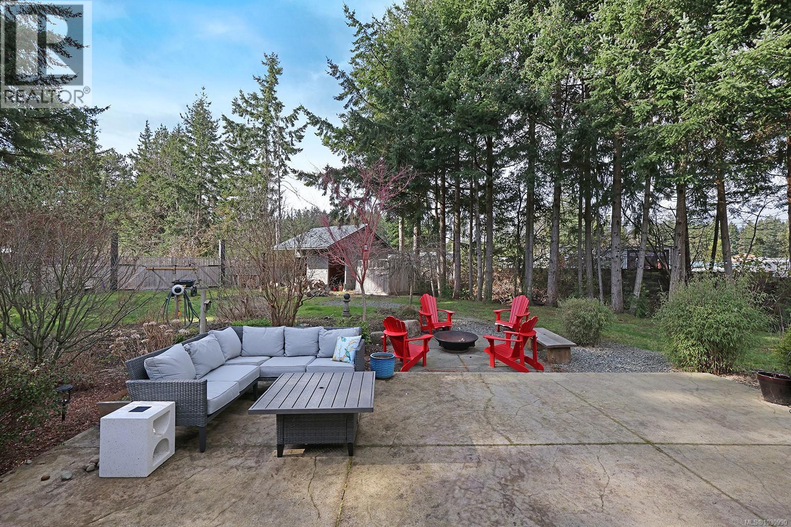 1669 Essex Pl, Comox