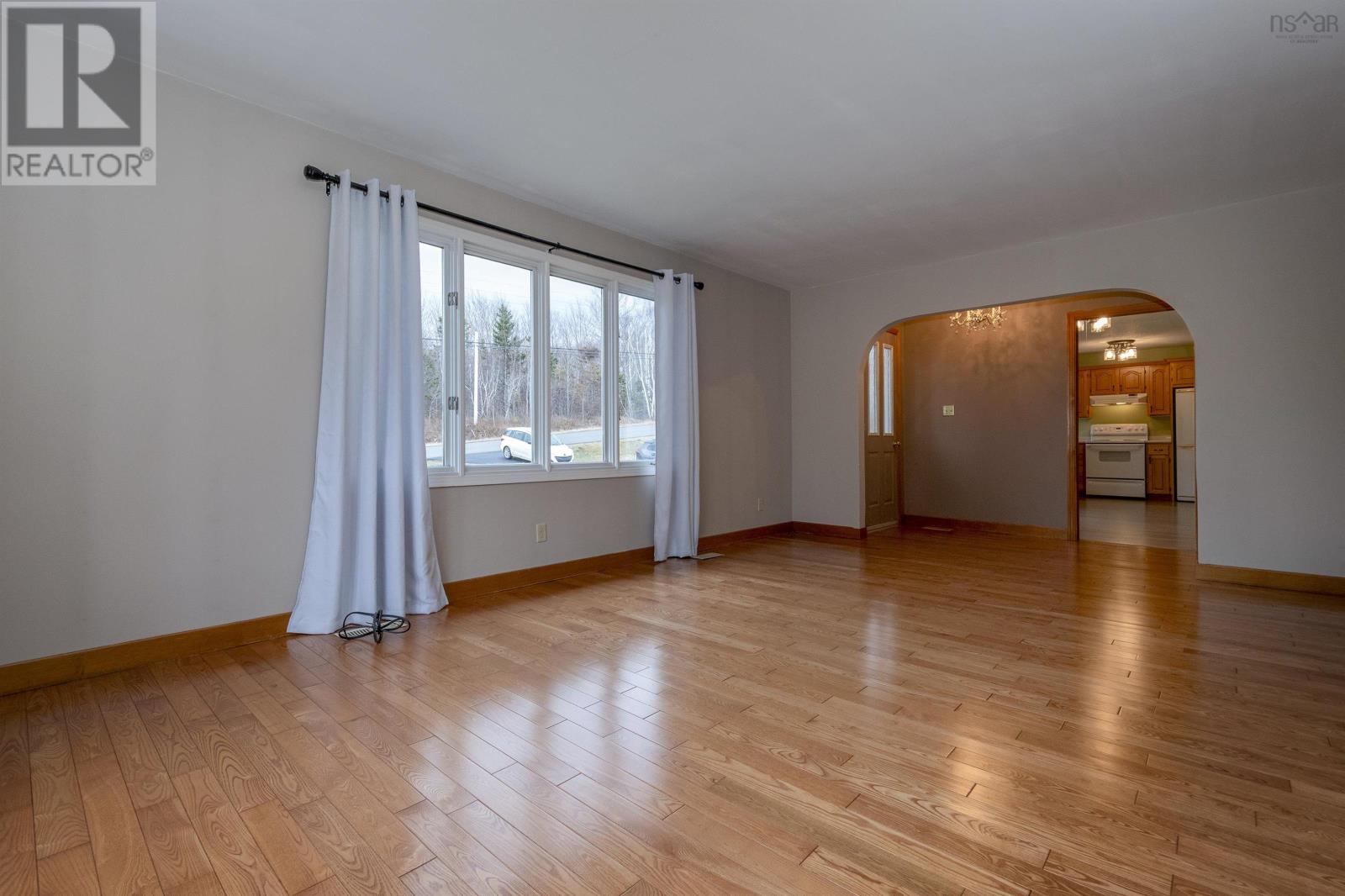 Property 11 of 30 of 4231 Shore Road W