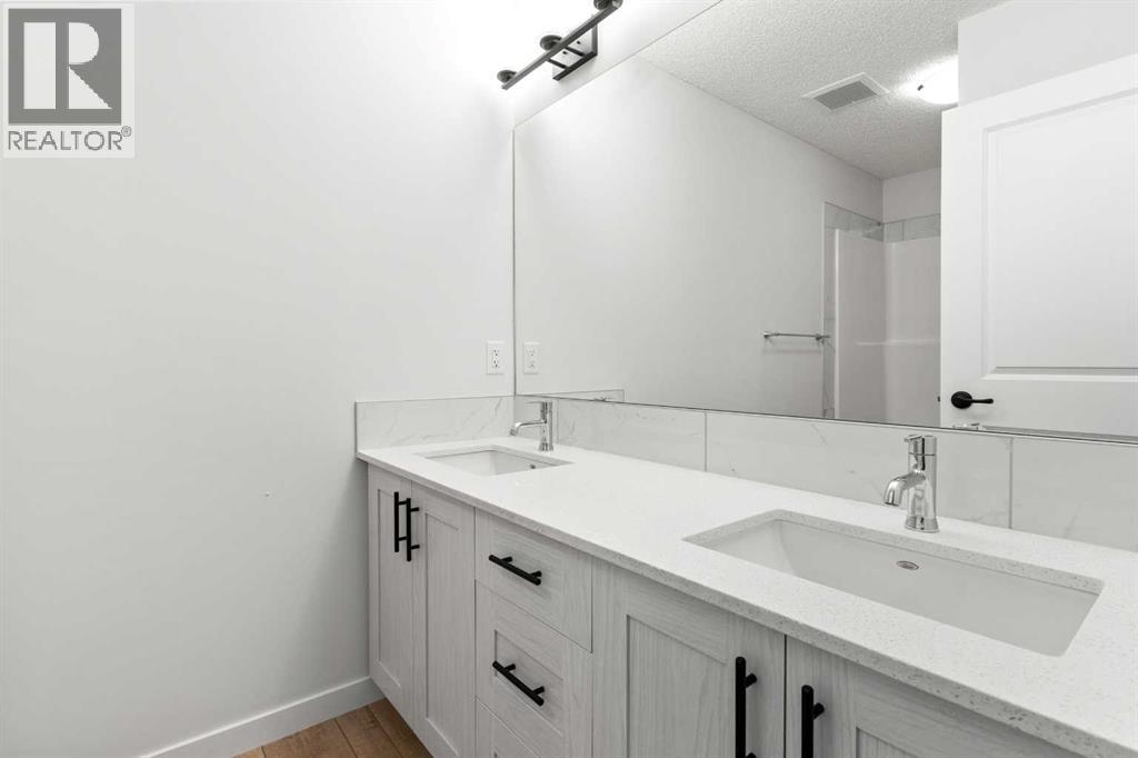 211 Mustang Street, Cochrane