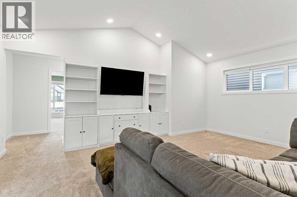 211 Mustang Street, Cochrane