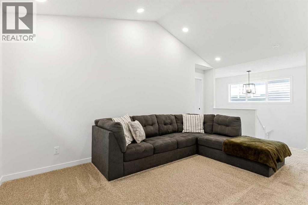 211 Mustang Street, Cochrane